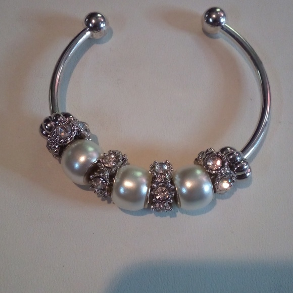 Jewelry - Dione head bracelet Jewelry - Dione head bracelet